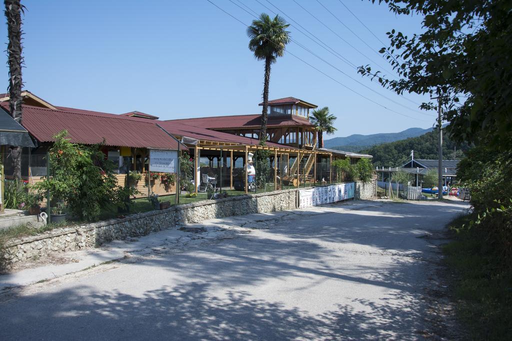Zumrut Bahce Motel Gokcedere Exterior photo